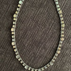 LOFT mixed color stone short necklace